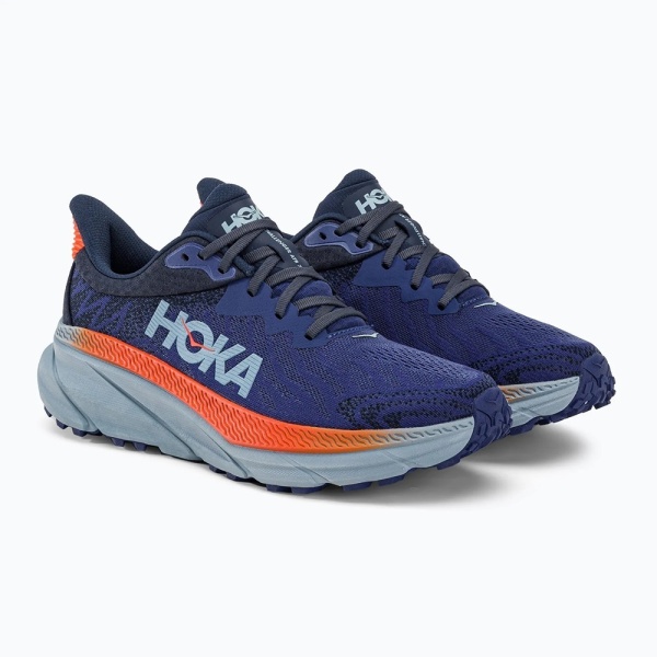 GBgKNYN6k8.jpg